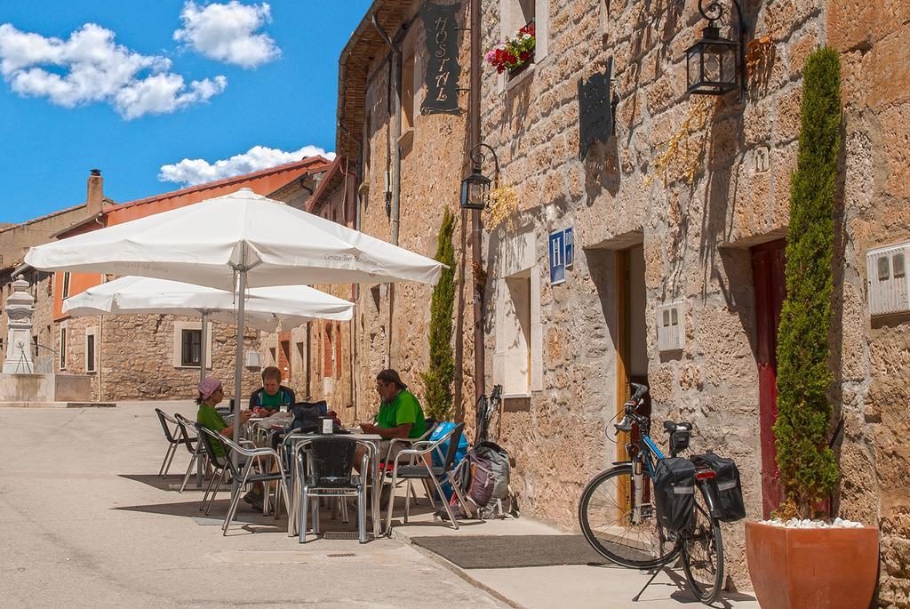 Hostal-Bar Restaurante "La Fuente" Rabé de las Calzadas Exteriér fotografie