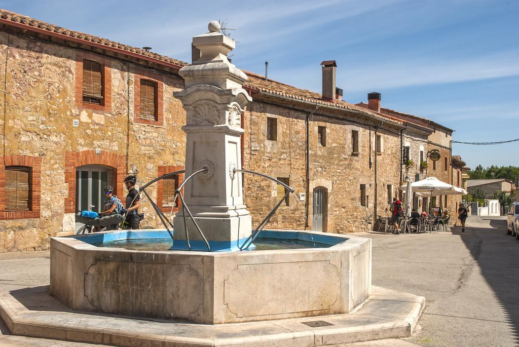 Hostal-Bar Restaurante "La Fuente" Rabé de las Calzadas Exteriér fotografie